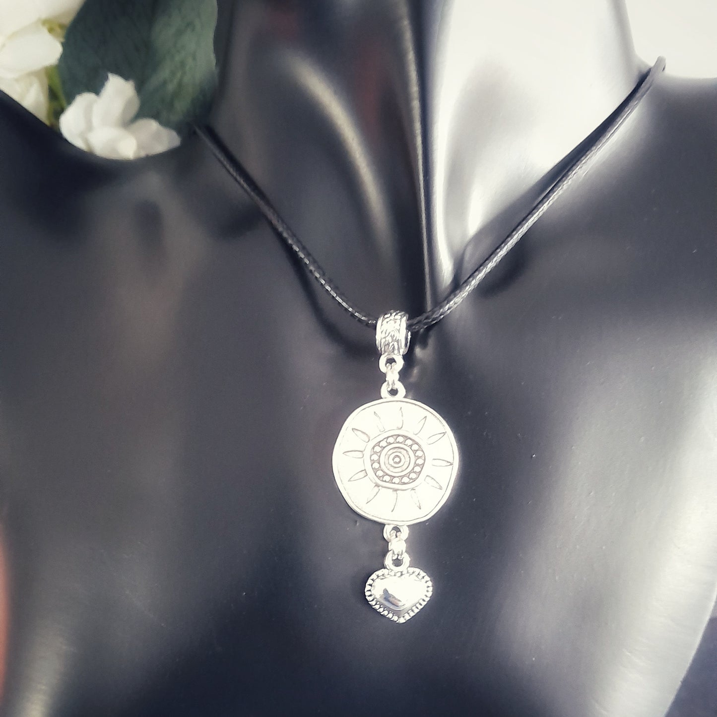 Sun Design and Heart Necklace